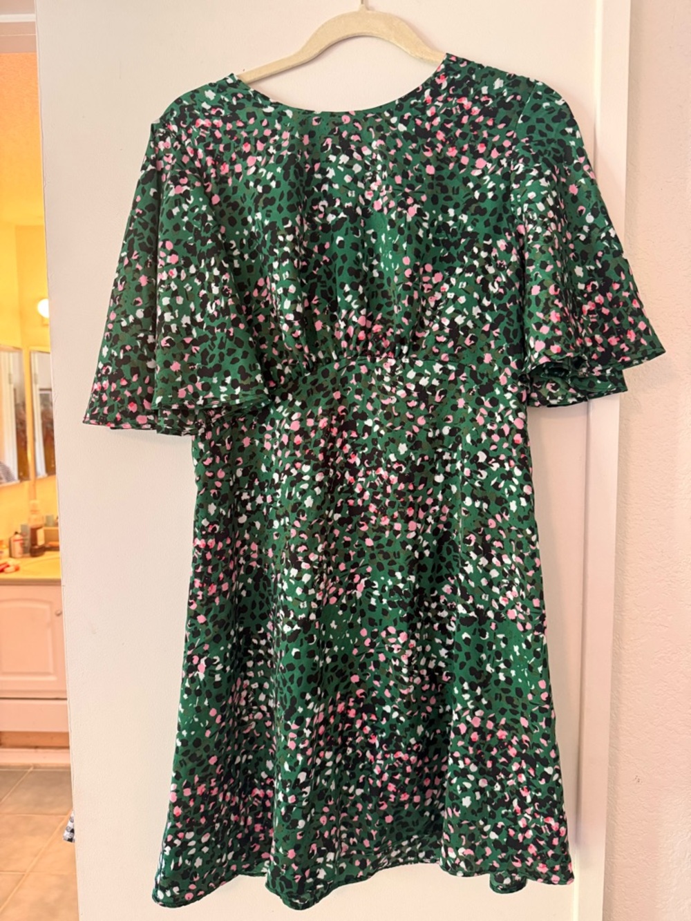 Topshop Green Floral Print Mini Dress UK 14 US 10 Flutter Sleeve Keyhole Back